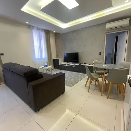 Cap D Ail 2 Pieces Proches Monaco Et Saint-Antoine (Alpes-Maritimes)